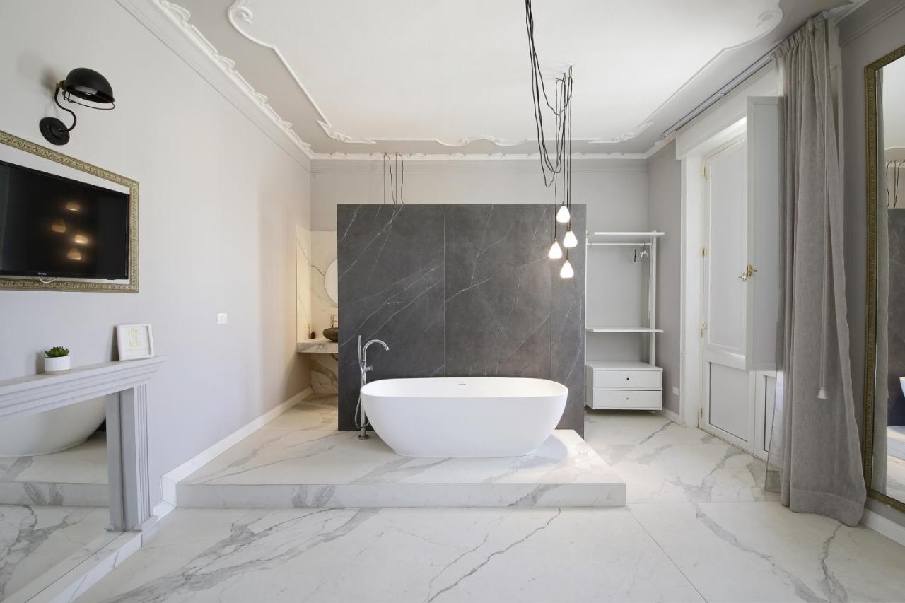 Le Bain Suite - Accanto Al Mare Vicinissima A Ortigia E Al Teatro シラクーサ エクステリア 写真