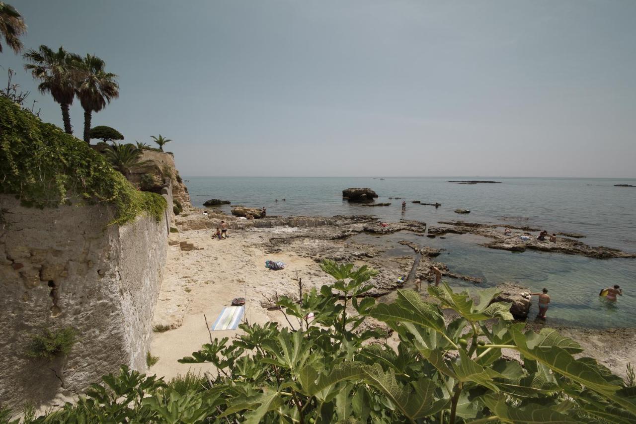 Le Bain Suite - Accanto Al Mare Vicinissima A Ortigia E Al Teatro シラクーサ エクステリア 写真