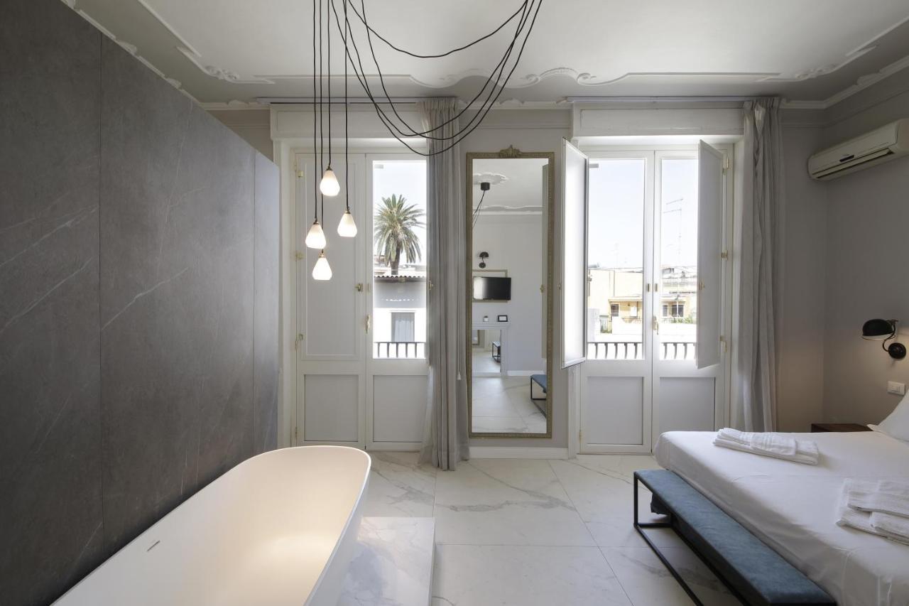 Le Bain Suite - Accanto Al Mare Vicinissima A Ortigia E Al Teatro シラクーサ エクステリア 写真