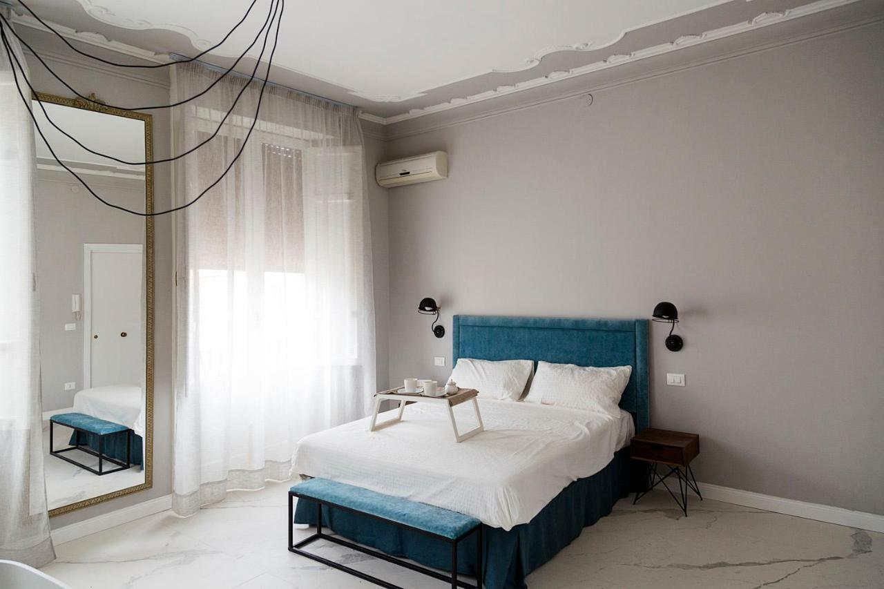 Le Bain Suite - Accanto Al Mare Vicinissima A Ortigia E Al Teatro シラクーサ エクステリア 写真