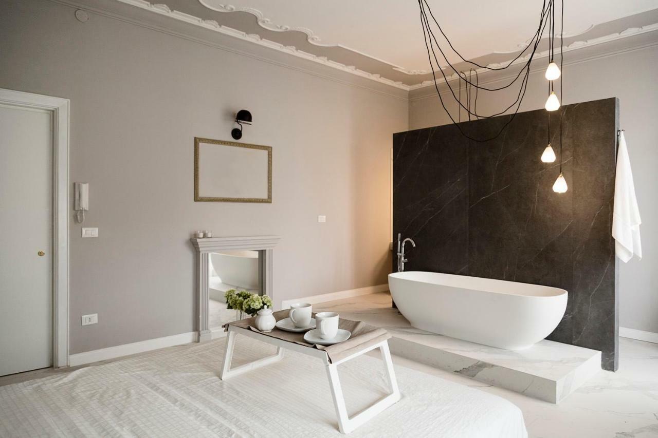 Le Bain Suite - Accanto Al Mare Vicinissima A Ortigia E Al Teatro シラクーサ エクステリア 写真