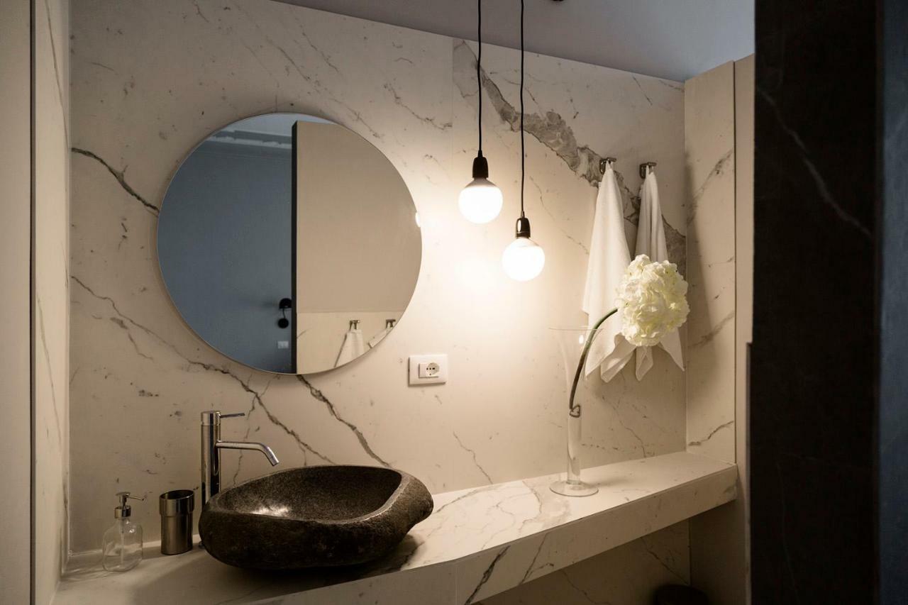 Le Bain Suite - Accanto Al Mare Vicinissima A Ortigia E Al Teatro シラクーサ エクステリア 写真
